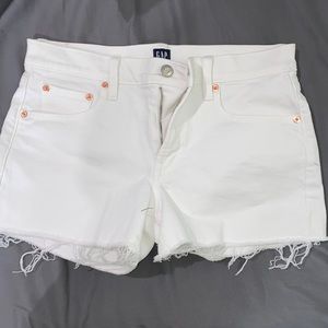 White Gap jean shorts